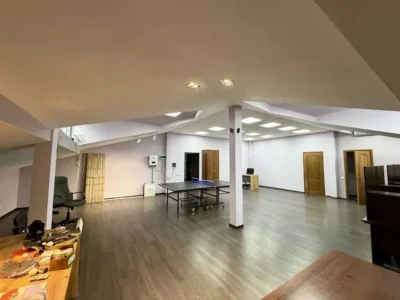 продаж офісна будівля Київ, Шевченківський, 149835 $