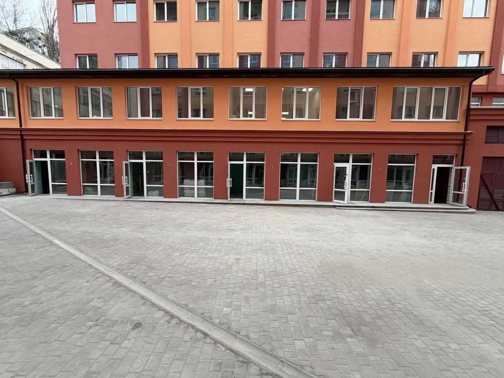 продаж торгові площі Київ, Шевченківський, 84000 $