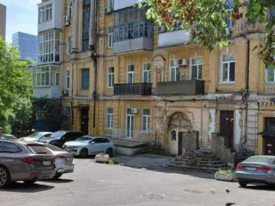 довгострокова оренда торгові площі Київ, Голосіївський, 45000 грн./міс.
