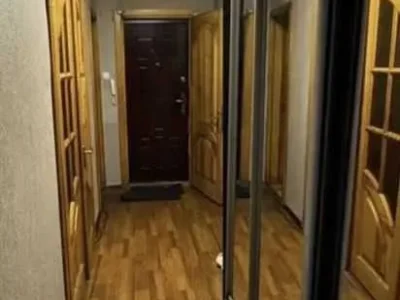 продаж 3-к квартира Дніпро, Соборний, 54500 $