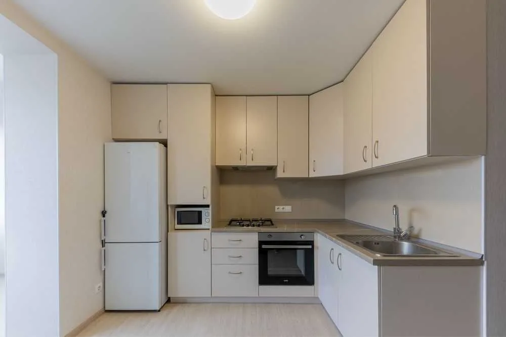 продаж 3-к квартира Києво-Святошинський, Софіївська Борщагівка, 81000 $