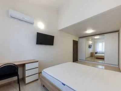 продаж 3-к квартира Києво-Святошинський, Софіївська Борщагівка, 81000 $