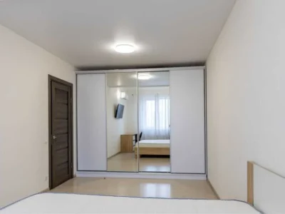 продаж 3-к квартира Києво-Святошинський, Софіївська Борщагівка, 81000 $