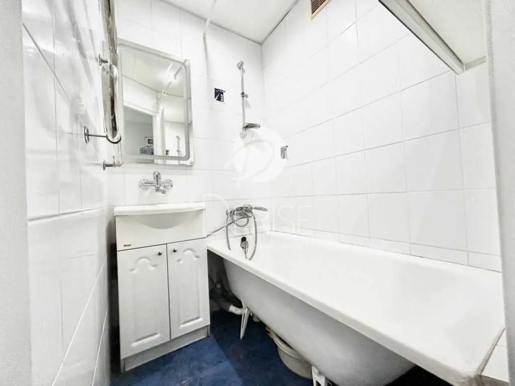 продаж 3-к квартира Київ, Голосіївський, 105000 $