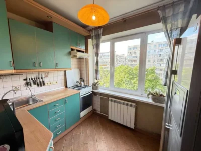 продаж 3-к квартира Київ, Дніпровський, 73000 $