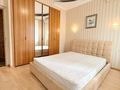 довгострокова оренда 3-к квартира Київ, Голосіївський, 1200 $/міс.