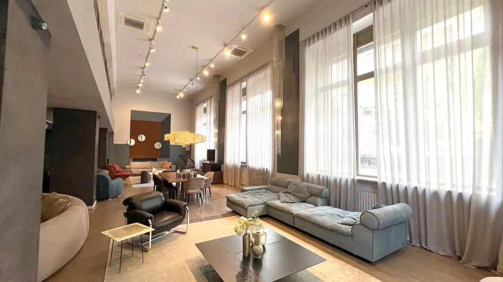 довгострокова оренда торгові площі Київ, Печерський, 5914 $/міс.