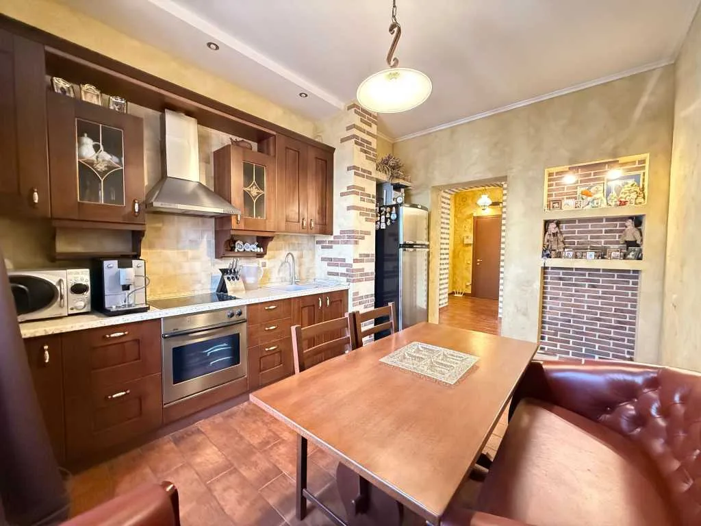 продаж 2-к квартира Київ, Дарницький, 137000 $