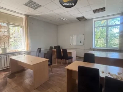 довгострокова оренда офісне приміщення Київ, Печерський, 18000 грн./міс.