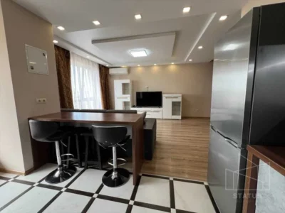 продаж 3-к квартира Києво-Святошинський, Софіївська Борщагівка, 117000 $