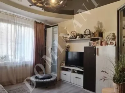 продаж 2-к квартира Запоріжжя, Комунарський, 35000 $