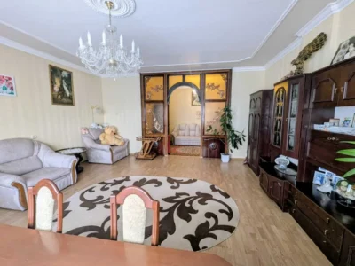 продаж 3-к квартира Білоцерківський, Біла Церква, 155000 $