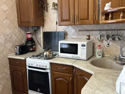 продаж 3-к квартира Броварський, Бровари, 62900 $