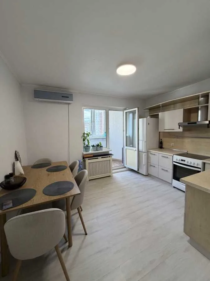 продаж 2-к квартира Київ, Дарницький, 108000 $