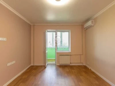продаж 3-к квартира Київ, Дарницький, 100000 $
