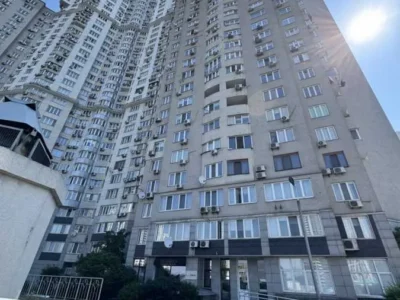продаж торгові площі Київ, Дарницький, 420000 $