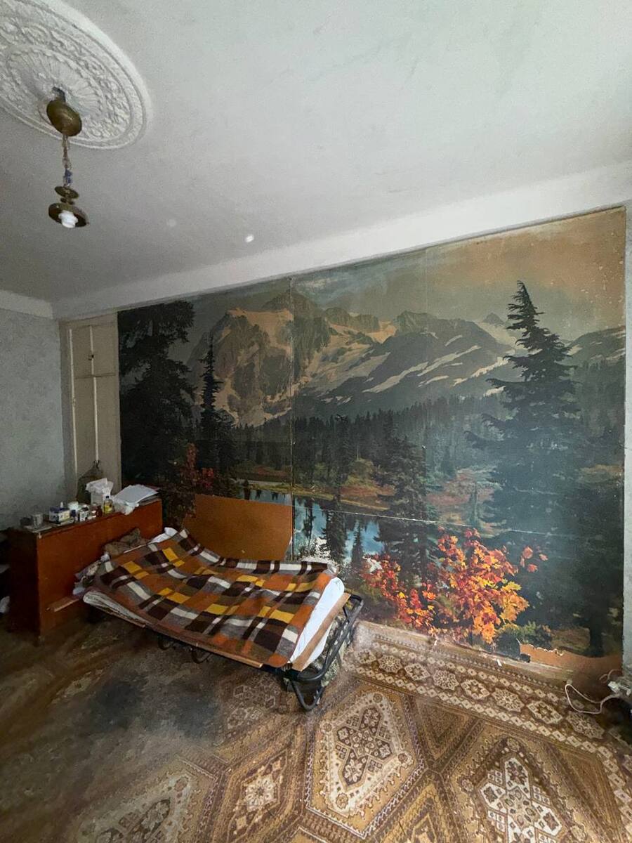 1кімн. Пл. Космонавтів. Мартиросяна, Антонова.