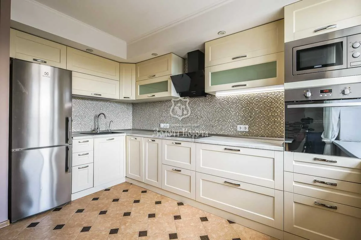 продаж 3-к квартира Київ, Солом`янський, 139000 $