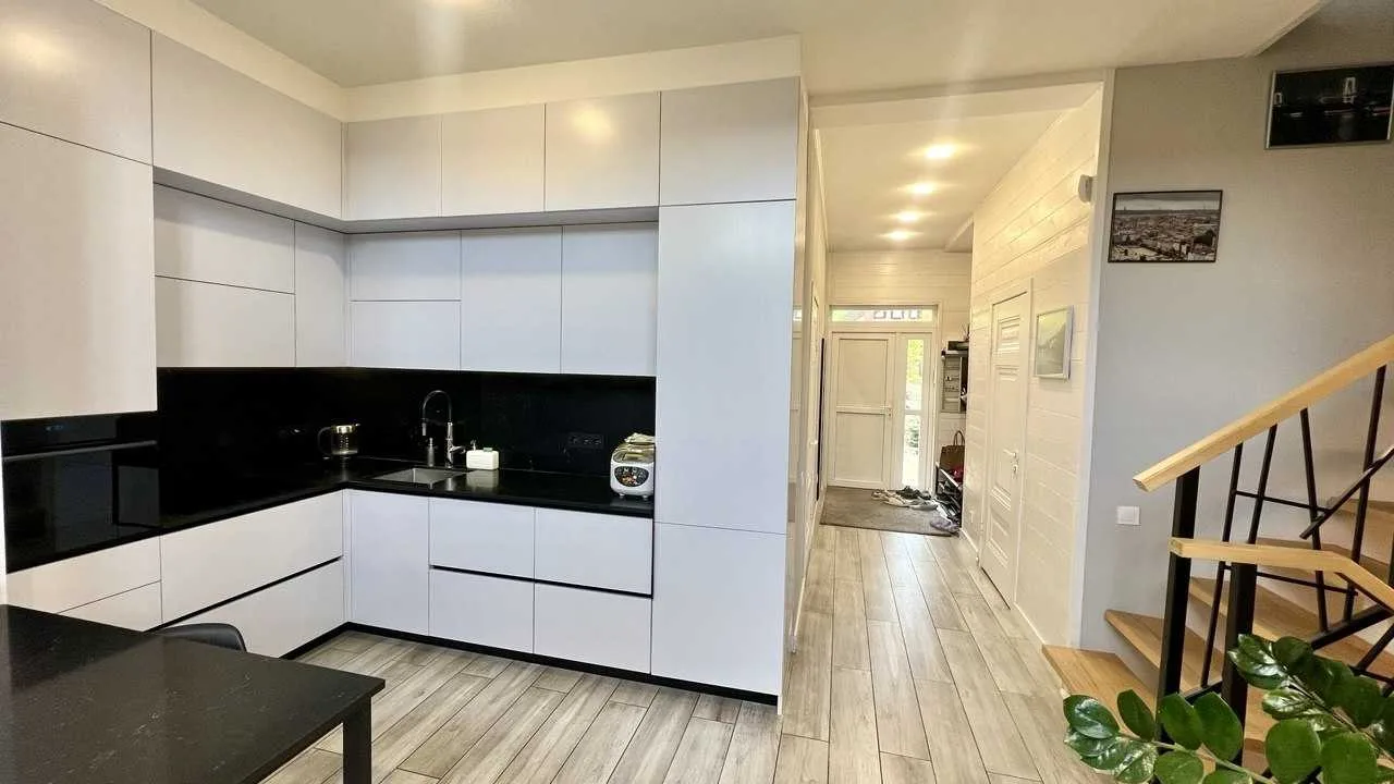 продаж 4-к котедж Київ, Голосіївський, 260000 $