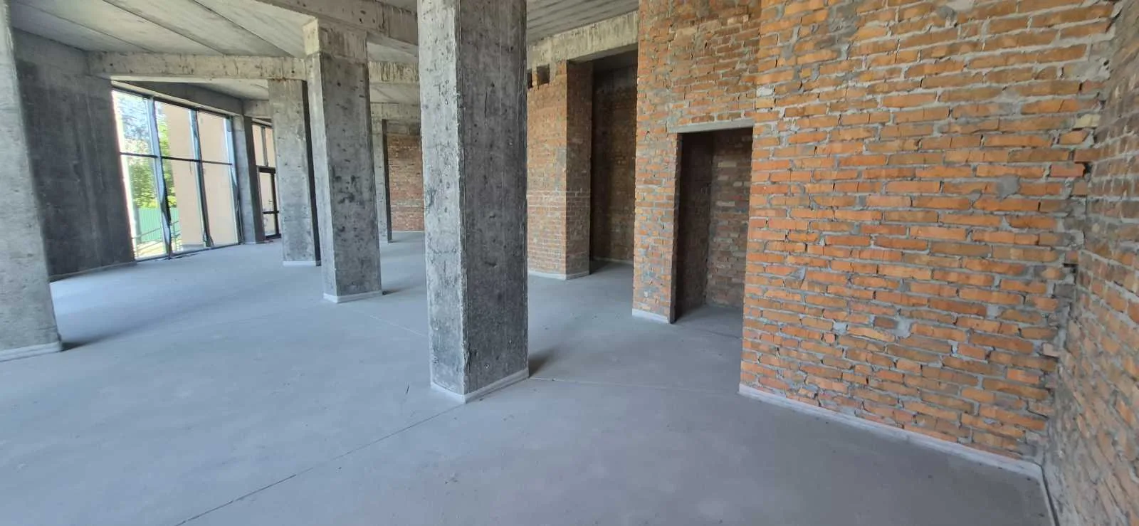 продаж офісне приміщення Бориспільський, Бориспіль, 456450 $