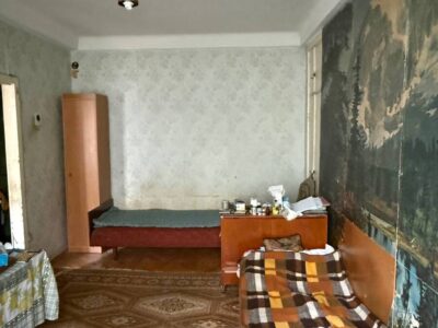 1кімн. Пл. Космонавтів. Мартиросяна, Антонова.