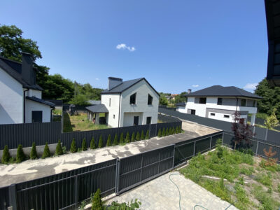 Продаж будинку 115 м2 в Іванковичах біля озера та лісу