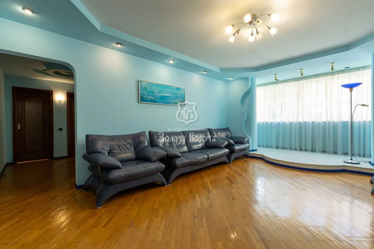 продаж 3-к квартира Київ, Солом`янський, 70000 $