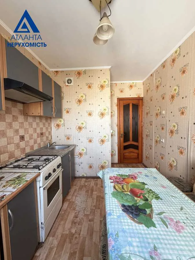 продаж 3-к квартира Луцьк, 65000 $