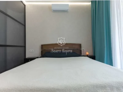 продаж 1-к квартира Київ, Голосіївський, 100000 $