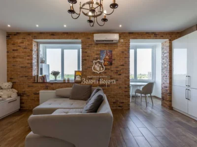 продаж 2-к квартира Києво-Святошинський, Софіївська Борщагівка, 135000 $