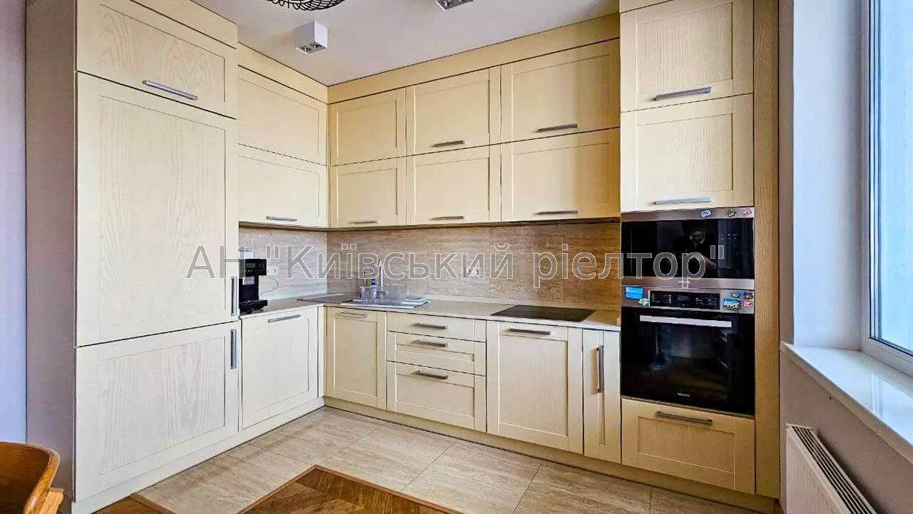 продаж 3-к квартира Київ, Голосіївський, 260000 $