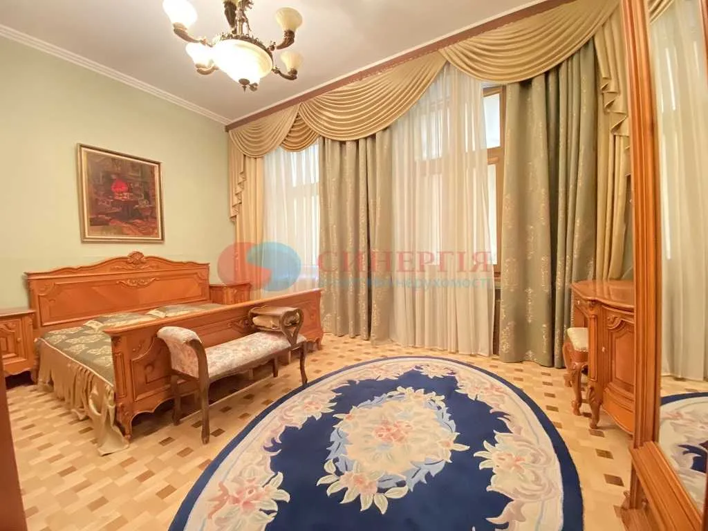 довгострокова оренда 3-к квартира Київ, Шевченківський, 1100 $/міс.