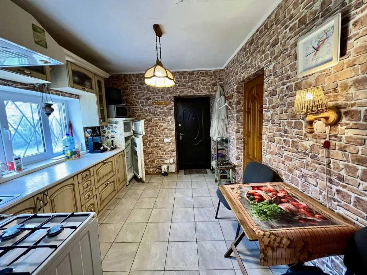 продаж 3-к дача Києво-Святошинський, Лісне, 65500 $