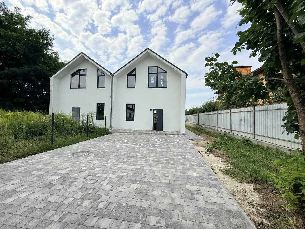 продаж 3-к будинок Києво-Святошинський, Хотів, 92500 $