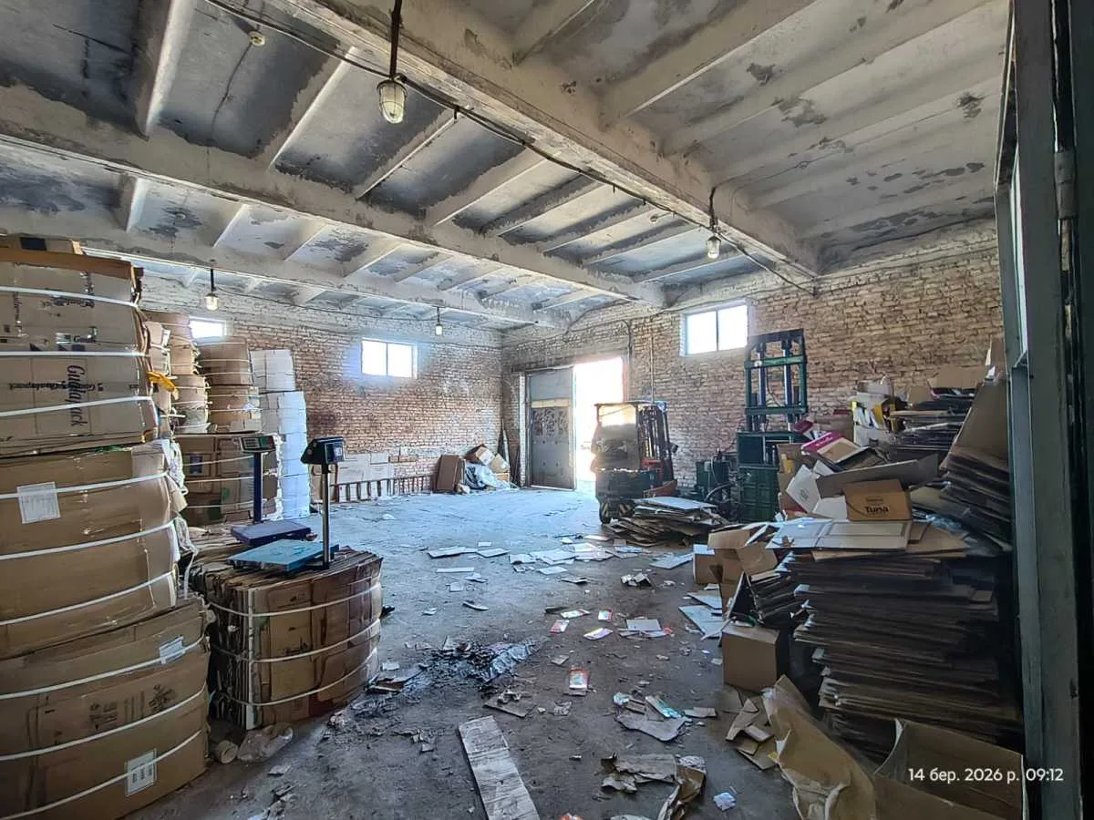 продаж приміщення вільного призначення, будівлі Канівський, Канів, 190000 $