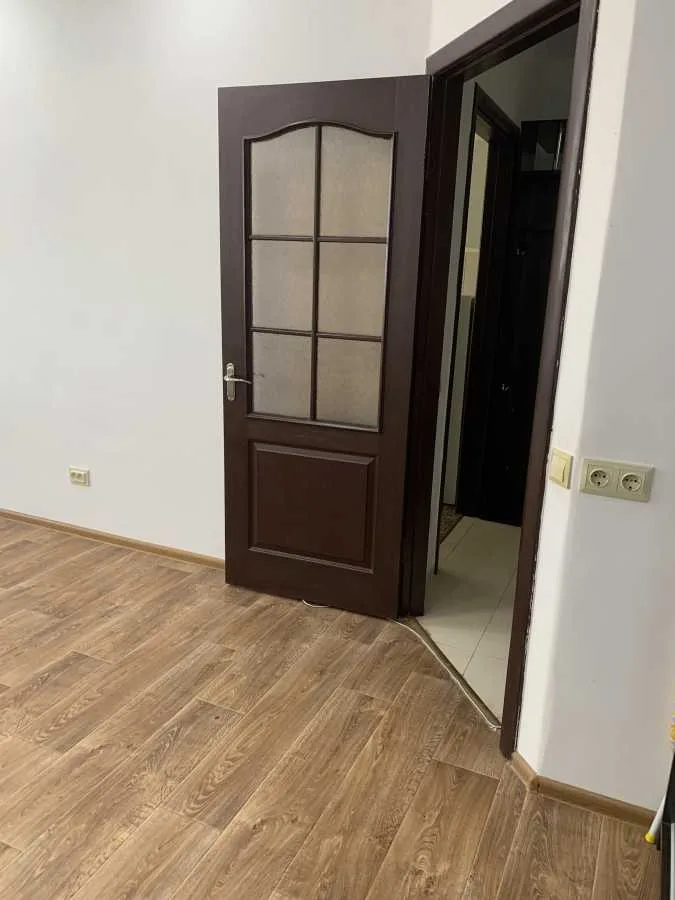 довгострокова оренда 1-к квартира Київ, Дніпровський, 10999 грн./міс.