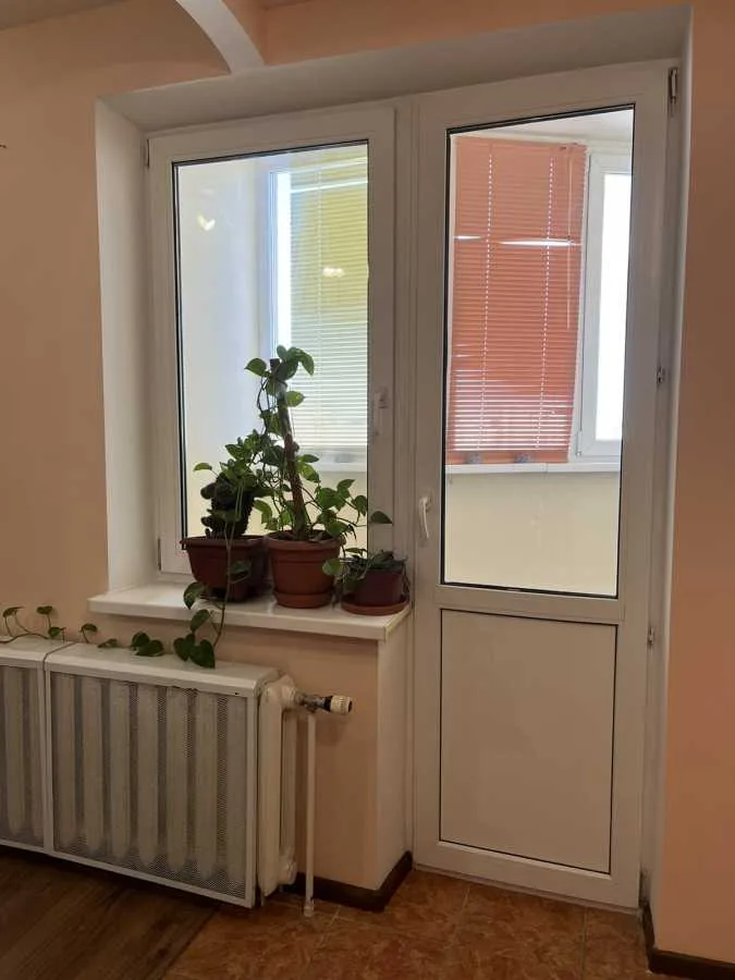 довгострокова оренда офісне приміщення Київ, Дарницький, 12500 грн./міс.