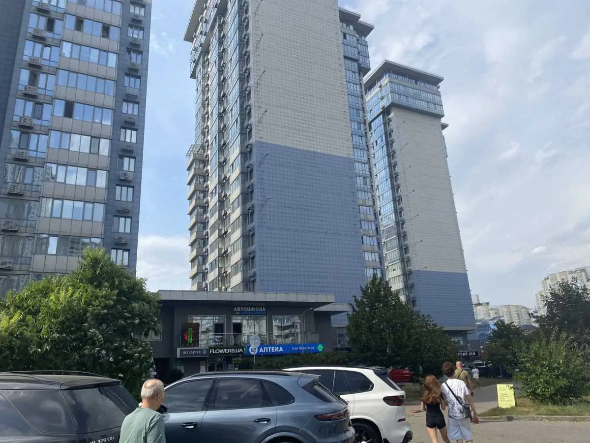 довгострокова оренда офісне приміщення Київ, Дарницький, 16000 грн./міс.