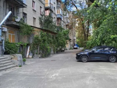 продаж 3-к квартира Київ, Шевченківський, 60000 $