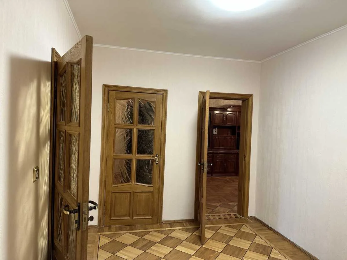 довгострокова оренда 3-к квартира Київ, Дарницький, 18000 грн./міс.