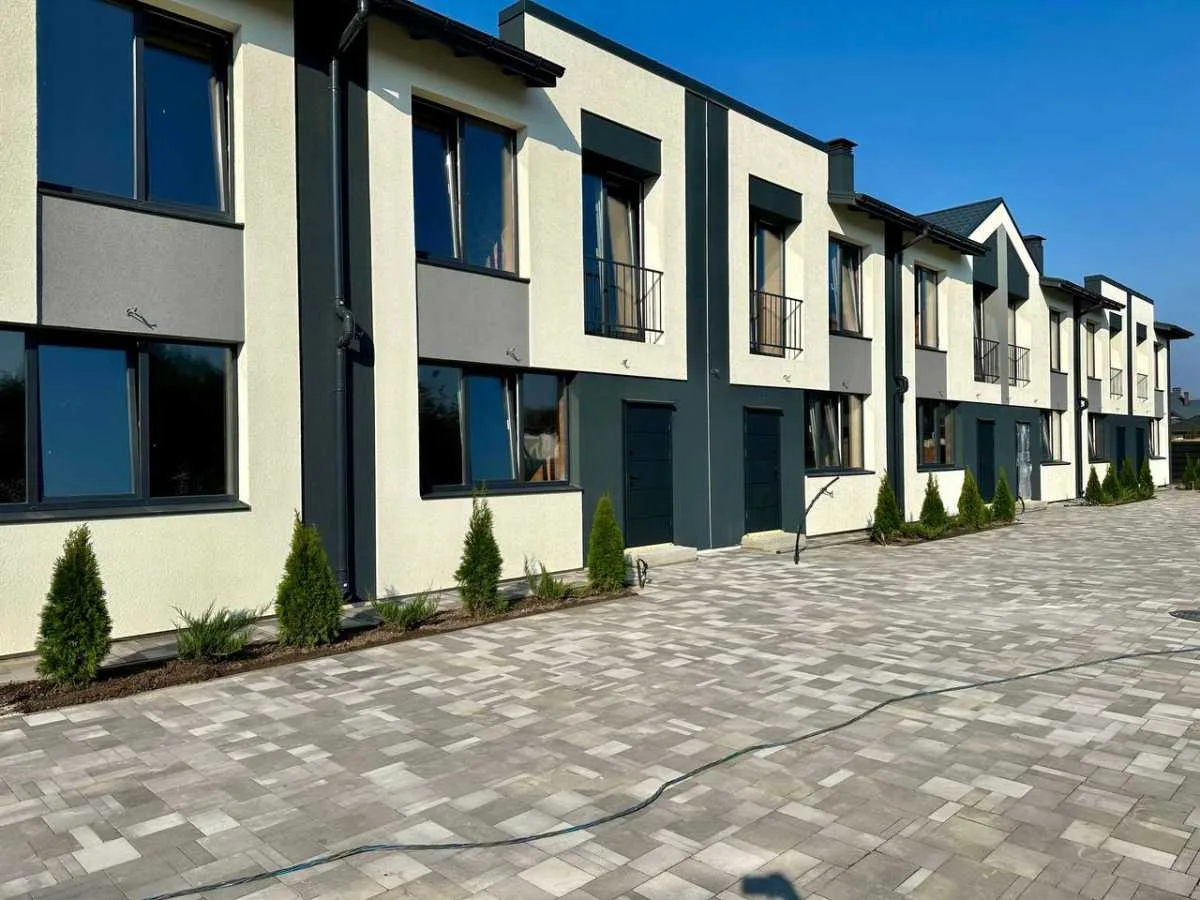 продаж 3-к квартира Києво-Святошинський, Гатне, 75000 $