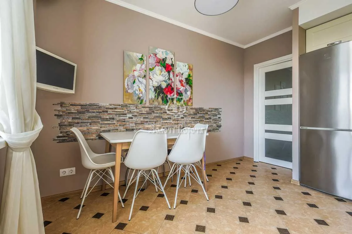 продаж 3-к квартира Київ, Солом`янський, 139000 $