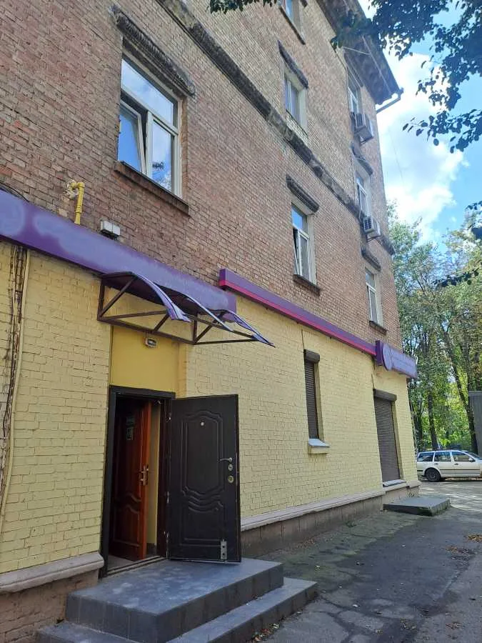 продаж приміщення вільного призначення, будівлі Київ, Солом`янський, 150000 $