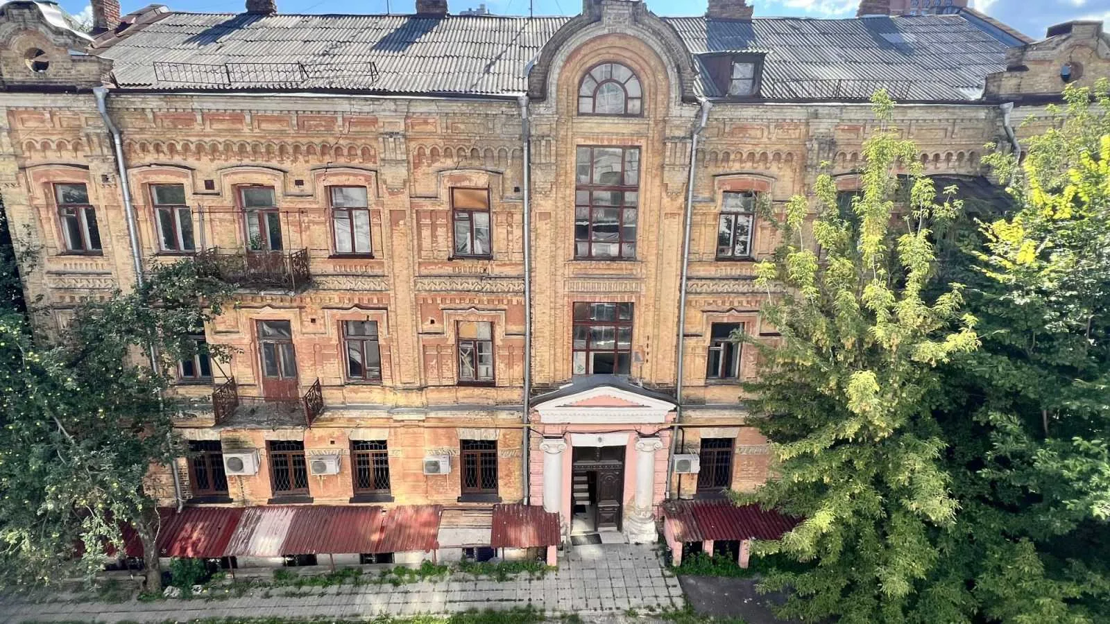 продаж приміщення вільного призначення, будівлі Київ, Шевченківський, 3000000 $