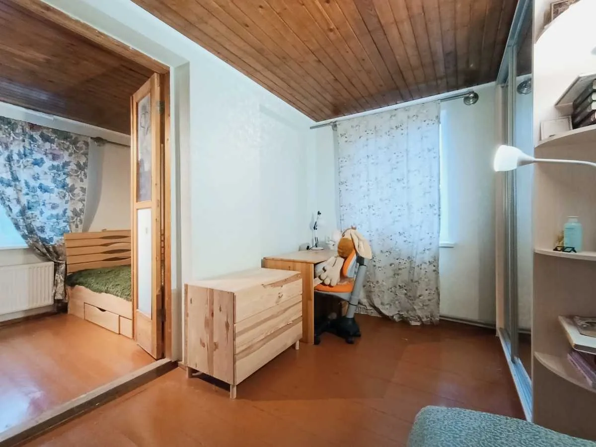 продаж 4-к будинок Київ, Дарницький, 104000 $