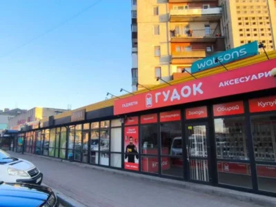продаж торгові площі Київ, Печерський, 2000000 $