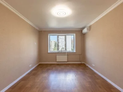 продаж 3-к квартира Київ, Дарницький, 100000 $