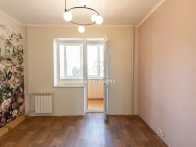 продаж 3-к квартира Київ, Дарницький, 100000 $