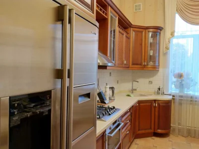 продаж 3-к квартира Київ, Печерський, 149900 $