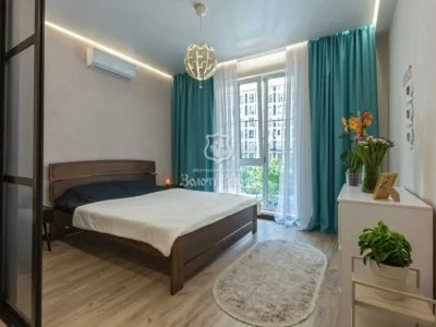 продаж 1-к квартира Київ, Голосіївський, 100000 $